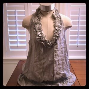 Ruffle no sleeves Gray Blouse